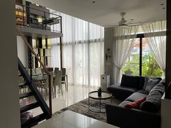 The Trilinq (D5), Condominium #383425431